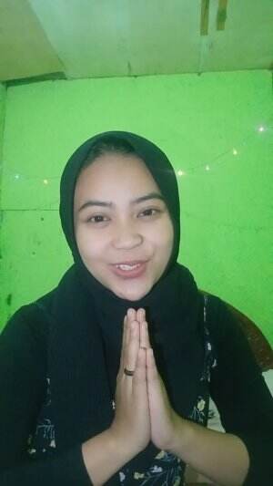 XFI2021/ SOLO / Shafira Nurul A / 20 TAHUN / BANDUNG / PUPUS
