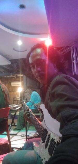 Best momen latihan???
Lagu : Pertemuan 2
artis : Rita sugiarto
 #tembanglawas   #HOTrctiplus 