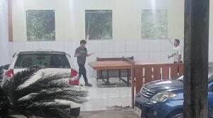 Santai tapi berkeringat

