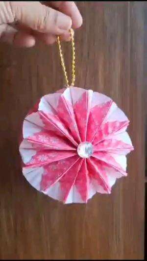 KERAJINAN TANGAN

#tipsandtrik #tips #trik #tutorial #kreatif #hiburan #inspirasi #inspiratif