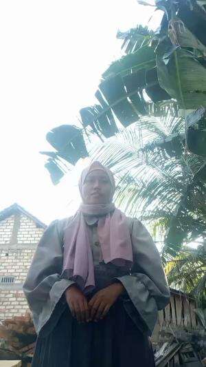 Yuli Khusniyatul Umaroh ijuk Iyeth Bustami