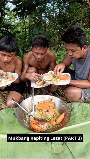 Mukbang Kepiting Lezat (PART 3) #Mukbang #kepiting #lezat #terlihat lezat #lezat banget #kuliner #RCTIPlus 