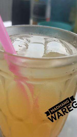 Madhang Wareg_Mie Ayam Di Lereng Gunung


 #foodvlogger #NusantaraPride #fyp #fypシ #fypシ゚viral #Viral #Like #subscribe #follow #followme 