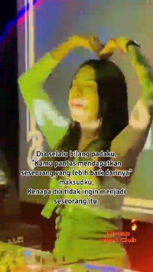 #whoop #dj Kamu TERLALU hmmm #whoopwhoop? #djcipydot #fyp #djremix #djbreakbeat #storywhatsapp #djfullbass #djfunkot #djfunky #whoopnightclu