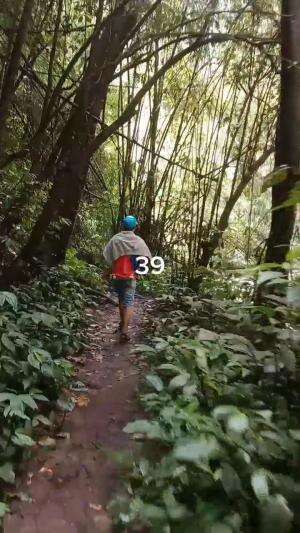 Lanjut Coban Srikandi
Serunya Tracking Coban Di Benjor Part 39
#jalan #benjor #setapak #coban #cinde #sanusi #cakra #srikandi #ngalam