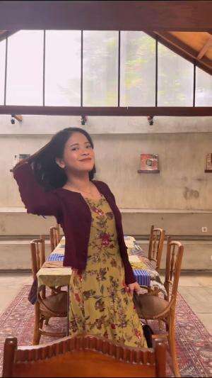 Kalo kesini auto joget ???? Simpan dulu ~ mampir kemudian ? Emily Listening Space #Depok