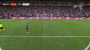 Real madrid vs barcelona highligh
momen penalti barcelona
skor 2-1
 #fyp  #fypシ  #fypシ゚viral  #Football  