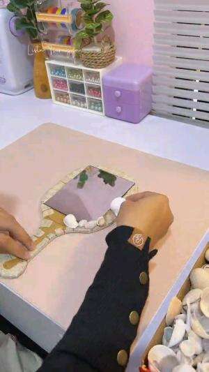 KACA KREATIF

#tipsandtrik #tips #trik #tutorial #kreatif #hiburan #inspirasi #inspiratif 