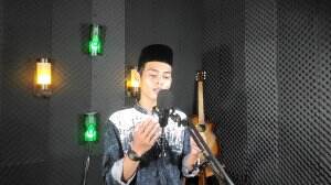 Nama : Irwan Kosasih Alamat : Kp cibusung Des Cipicung Kec cikedal Kab pandelang Prov Banten Umur:24