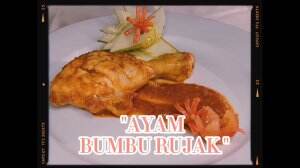 Masakan "Ayam Bumbu Rujak". penasaran gimana rasa dan cara membuat? simak video berikut ini! 