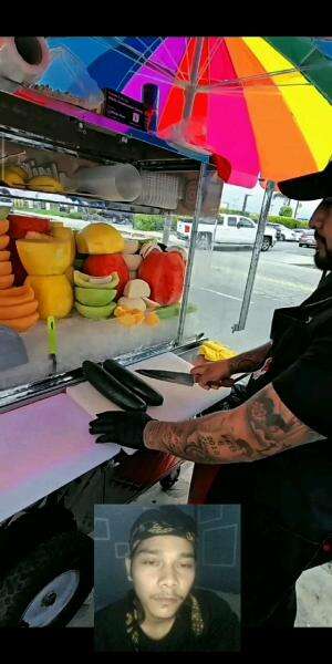 Cuan nya pasti besar nih? jualan rujak ala luar negri?

 #HOTrctiplus  #RCTIPlus 