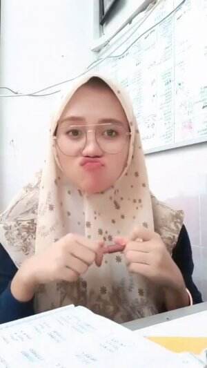 melayangggg