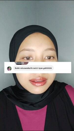 yang bingung mau nyari skincare buat memperbaiki skin barrier please kalian wajib banget coba moisturizer gel dari omg ini yaaa. I swear it'