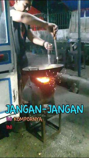 penasaran rasanya kayak apa 
.
.
.
#nasgor #nasigorengunik #rcti #RCTIPlus #rels
