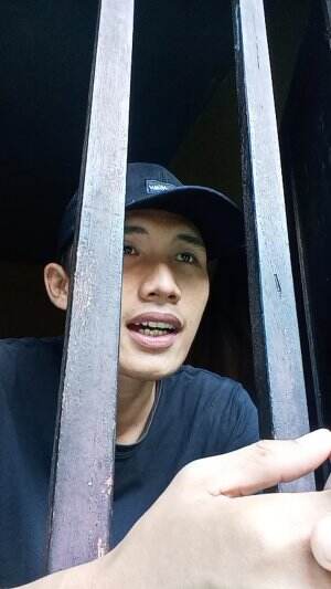 TINBS, KHADAFI, Bengkulu, 25 Tahun (Takkan Berpaling Darimu-Rossa)