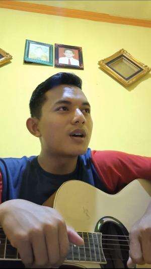 IDOL_XIV AGUS SUKRISNO USIA 21 TAHUN KOTA DOMISILI BALIKPAPAN JUDUL LAGU MESIN WAKTU - BUDI DOREMI