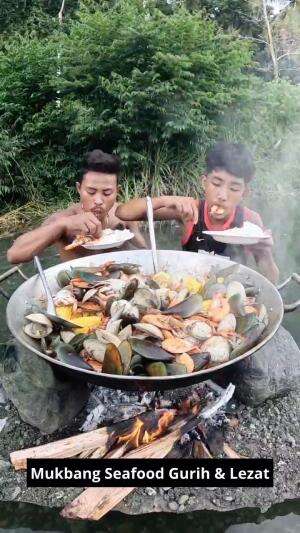 Mukbang Seafood Gurih & Lezat #Mukbang #seafood #lezat #RCTIPlus 