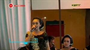 KDI2021 SOLO-EKA APRILLIA MAHARANI SUPANGGIH (TRENGGALEK)-COVER DANGDUT_NYANYIAN RINDU (EVI TAMALA)!