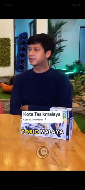 Dad Jokes Battle 26

Ada jokes kalian ? Coba komen dibawah yak!

#dadjokesbattle #komedi #tebakanlucu #jokesbapakbapak #tebakangaring #tebak