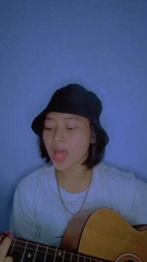XFI 2021 SOLO ELIZA ANURAHAKIM 17 TAHUN JAKARTA MENCARI ALASAN ( EXIST ) 