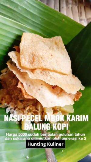 Hunting Kuliner nasi pecel legend #hunting #kuliner #nasidaunjeruk #Nasi Pecel Tumpang Bu tin, lokasinya di Jln. Patimura 163/127 Kediri. Mu
