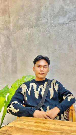 NAMA : MUHAMMAD IKBAL 
ASAL : KAB.SINJAI SULAWESI SELATAN 
UMUR :17 TAHUN 
NO HP: 0882021138149
 #KDIChallenge #kdi2025