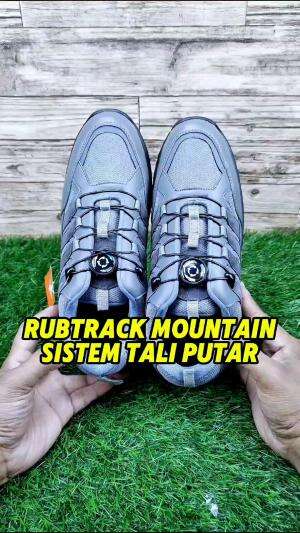 SEPATU RUBTRACK MOUNTAIN SERIES, sepatu hiking dengan sistem tali putar agar lebih simpel dan praktis saat digunakan untuk naik gunung.

#se