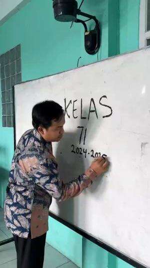 Selamat naik kelas, anak-anak hebat! ✨ Terus semangat raih mimpi-mimpi besarmu. Semoga Allah selalu membimbing.