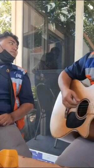 cover bintang kehidupan. hobby menyanyi