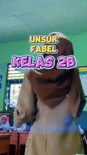 Mencari unsur yang terdapat pada dongeng fabel 🤗
 #HOTrctiplus  #fypシ゚viral #musicvideos  #Untung Gurunya Asyiik 