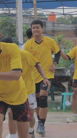 😬😬
#volleyball #voliasik #voliindonesia #volitarkam #brothersister #fyp #foryoupage #4u #xybca #masukberanda #bismillahrame #fyp #ForYou #Fo