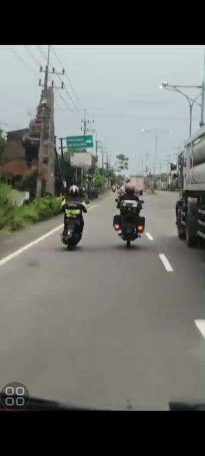  #relawankemanusiaan
 #relawanambulaceindonesia
 #relawanambulance 