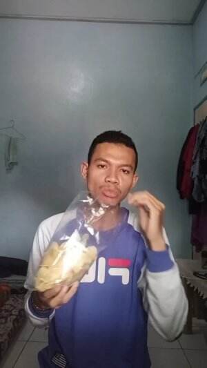 ngemil kripik aja bikin ngantuk ya🤣