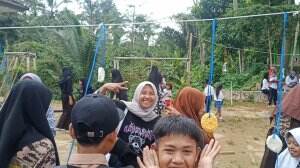 Perlombaan legend 🤣 makan kerupuk