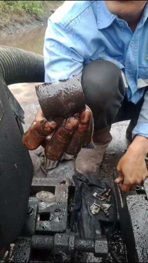 LANJUT CEK MESIN YANG RONTOK
 #pengecekan
 #penelitian 
 #pembersihan
