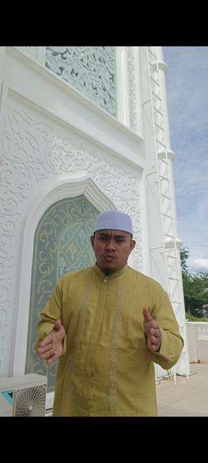 CMI_INEWS MUHAMMAD FAUZAN 26 PADANG MEREFLEKSIKAN KEHIDUPAN UNTUK MEMPERSIAPKAN HARI KIAMAT 