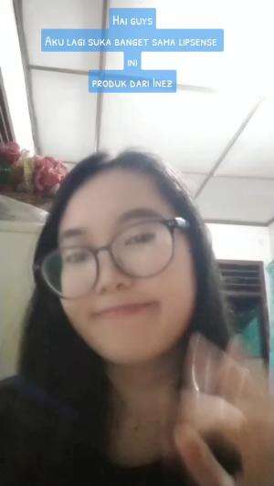 Inez Color Countor Plus
Lipsence Tinted + Serum
dengan 3 pilihan warna yg natural & fruity aroma