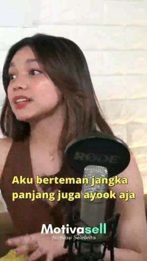 tinggalkan komen kalian 🫰
°
°
°
-----------------------------------------------------------
💙 𝙟𝙖𝙣𝙜𝙖𝙣 𝙡𝙪𝙥𝙖 𝙩𝙖𝙥 2 𝙠𝙖li 
#podcast #podcastviral