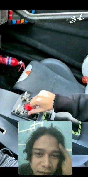 Woo😱Mobil Batman Ternyata Nyata Ada Di Dunia Kita🤩
#fypシ゚viral #RCTIPlus #reaction #shortplus #funny 