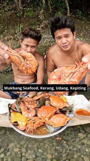 Mukbang Seafood, Kerang, Udang, Kepiting #Mukbang #seafood #SeafoodLover #kerang #Udang Goreng Mayo ALA @machelwie #kepiting #RCTIPlus 