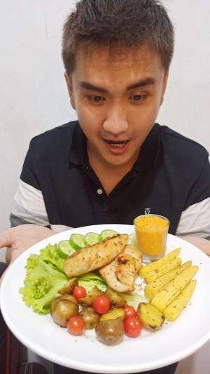 Gulai Ayam Versi Modern ala Aldo, Pan-Fried Chiken with Sautee Baby Corn and Sautee Baby Potato and Gulai Sauce #onlineauditionmci9