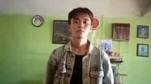 Ajie Purnama Atmaja Alzhiie 21 Tahun Kota Depok Indonesia Pesawat Kertas 365 Hari JKT48 Cover by Alzhiie Zhiie