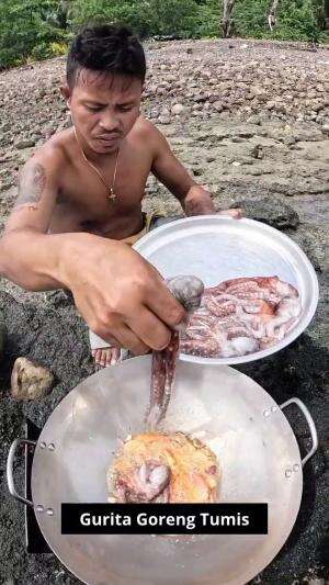 Gurita Tumis Goreng #dengancitarasagurihdanpedasjugaharumdarikemangi #cumicumi #onlineauditionmci8cumigorengtepungbumbucabaigarambyanodyafar