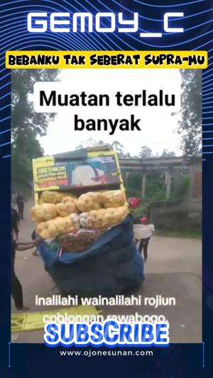 INNALILAHI !! TRUCK TERGULING DI TANJAKAN 