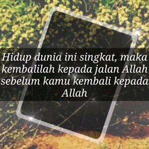 HIDUP INI SINGKAT, KEMBALILAH KE JALAN ALLAH
#motivasiislam #motivasi #Nasihat #alquran #hadits #introspeksi #hijrah

