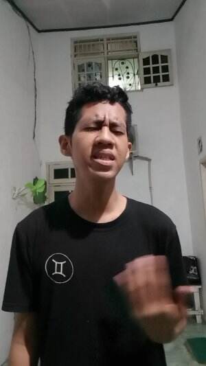 IDOL_XII ACHMAD FARISAK KOTA BEKASI TAK INGIN USAI 
