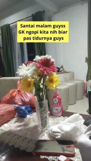 "santai malam sblm TDR"
"TDR malam guys"
 #ngopimalam
 #tidurmalam 