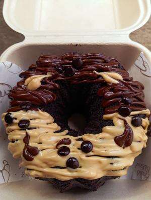  #Browniesketanhitam 
#brownieslumer 