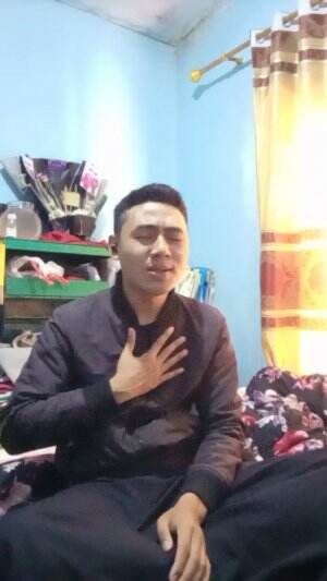 Muhammad Hamdan Yusuf 25 tahun Bogor-JawaBarat H.Rhoma Irama Terkesima 