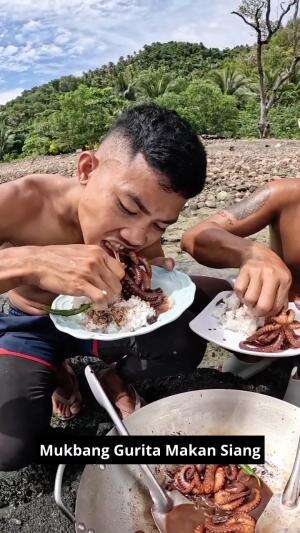 Mukbang Gurita Makan Siang #Mukbang #gurita #makansiang #kuliner #RCTIPlus 